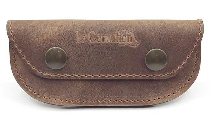 Le Cornafion, manche en hêtre échauffé en bois de bout stabilisé (HES01) + étui ceinture cuir